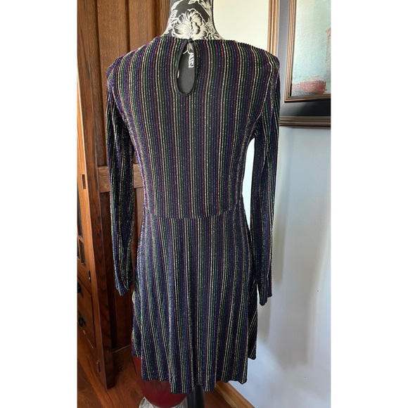 Zara Dress - Picture 4 of 11